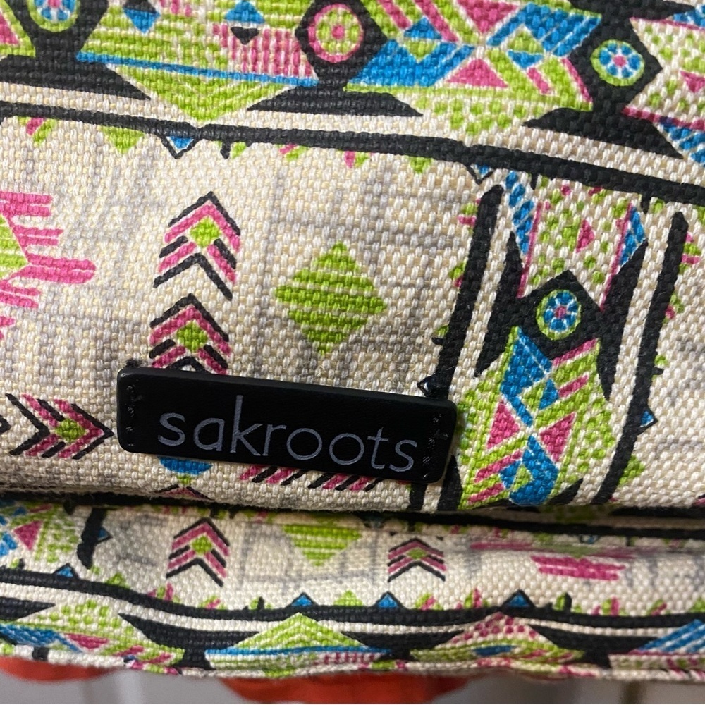 Backpack style bag with Southwest Pattern and Adjustable Strap - Picture 3 of 3